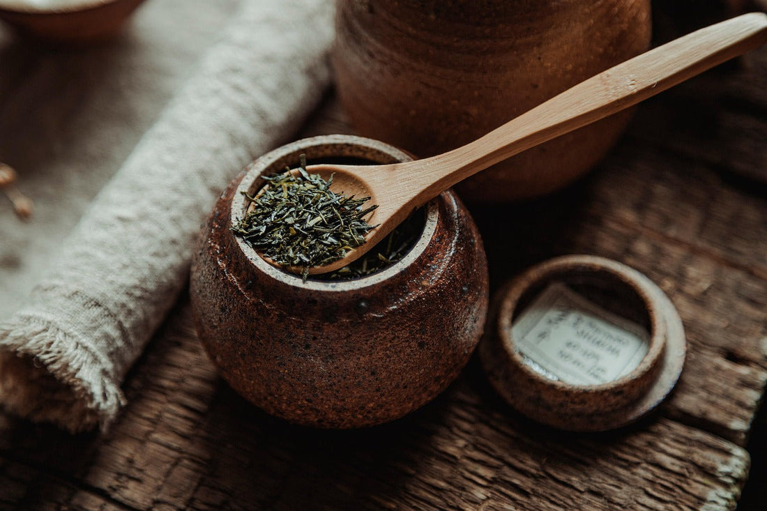 Beat Dandruff Naturally with Tea Tree